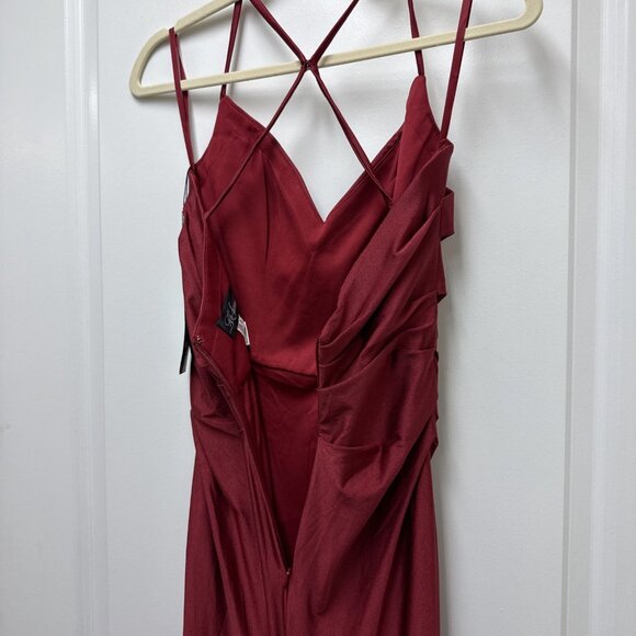 New LA FEMME Size 2 Burgundy 28206 Cross Back Satin Jersey Trumpet Gown Dress - Picture 9 of 10